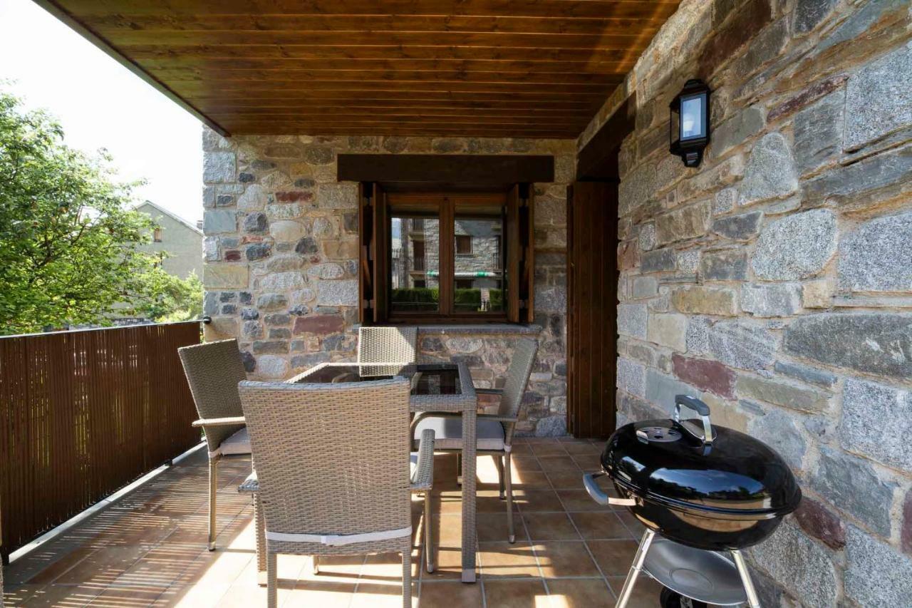Mincholet, Bajo Con Gran Terraza Apartment Виянова Екстериор снимка