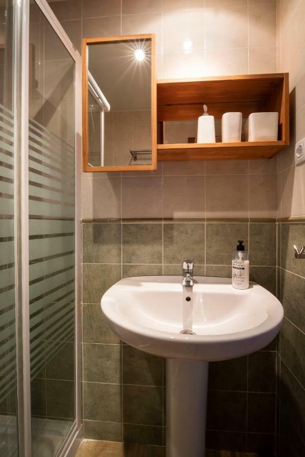 Mincholet, Bajo Con Gran Terraza Apartment Виянова Екстериор снимка
